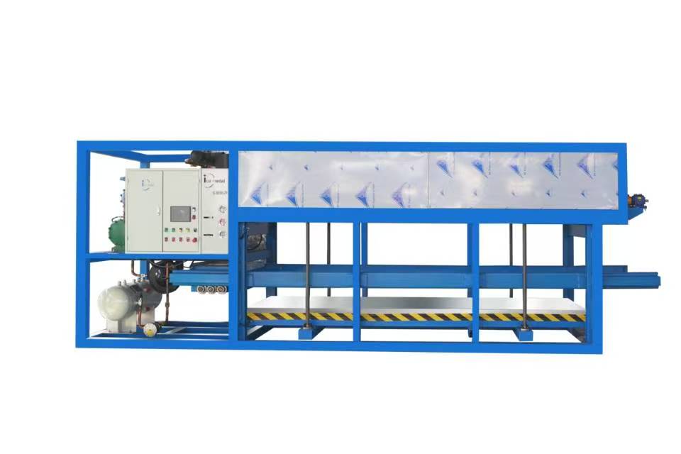 揭秘冰砖机的三大品类:直冷、透明冰、盐水